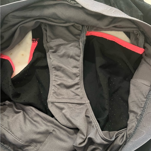 Under Armour running shorts. Size Large. - Picture 4 of 4